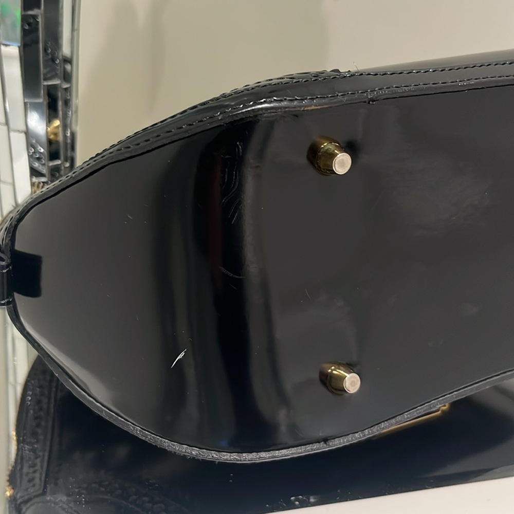 SOLD ✨✨100% Authentic Burberry Top Handle bag - Picture 5 of 10